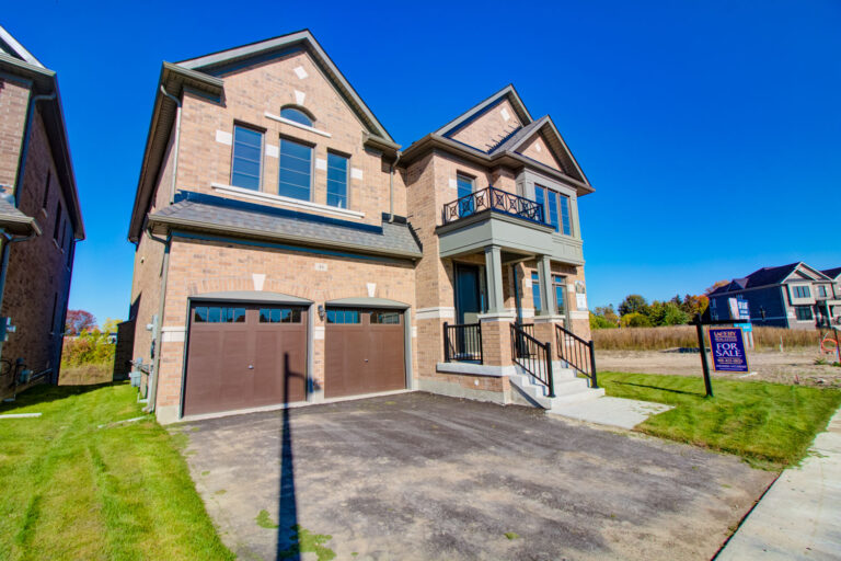 46 Mumberson St, Cookstown Ontario Laceby Real Estate