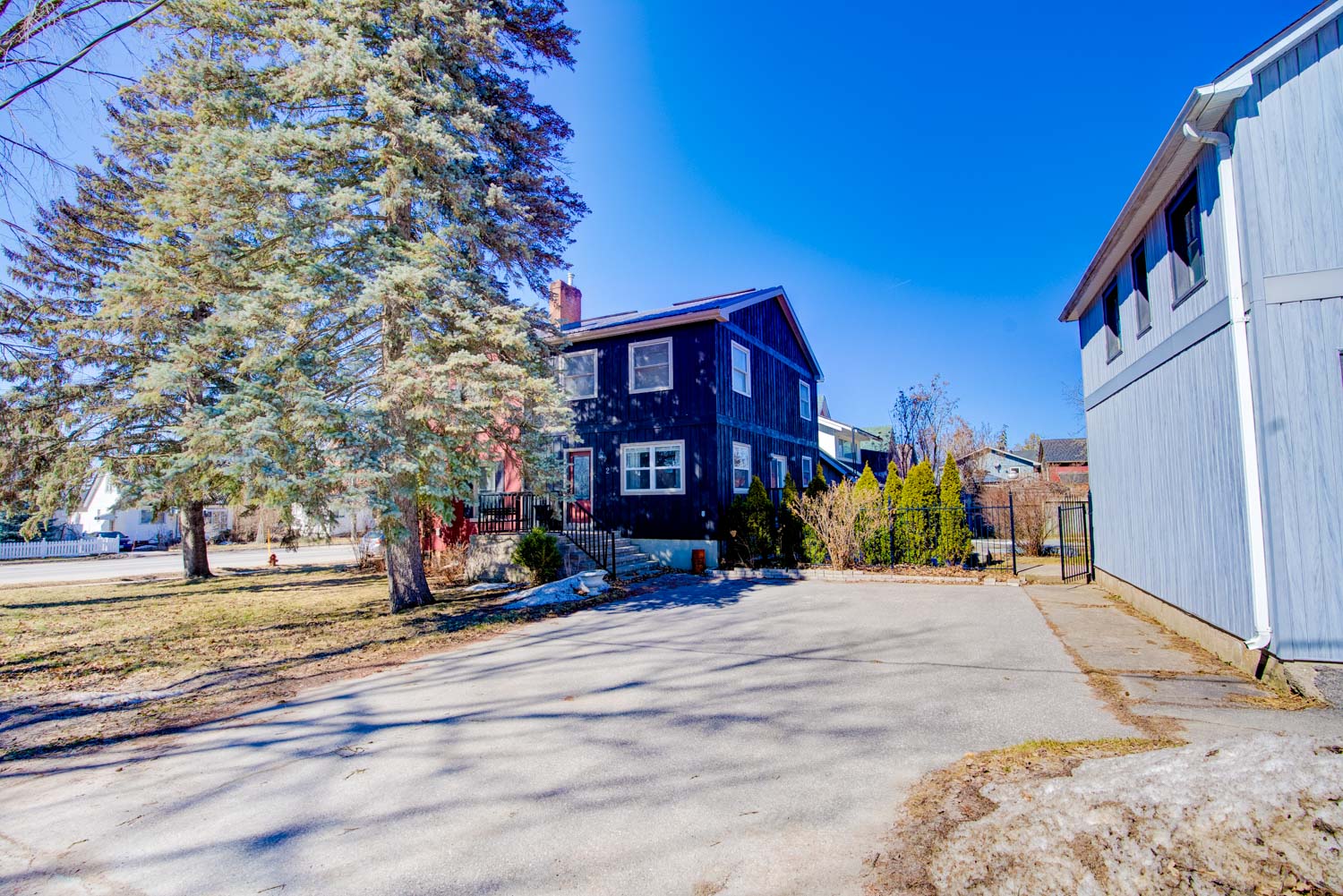 2 Hamilton St, Cookstown Ontario Laceby Real Estate