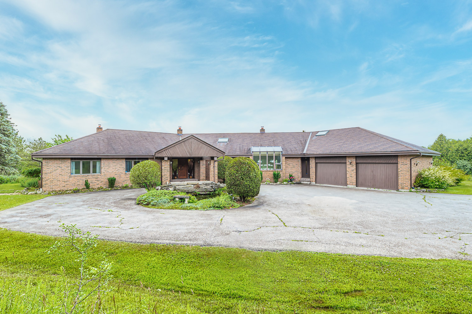7655-15th-Sideroad-Web-1