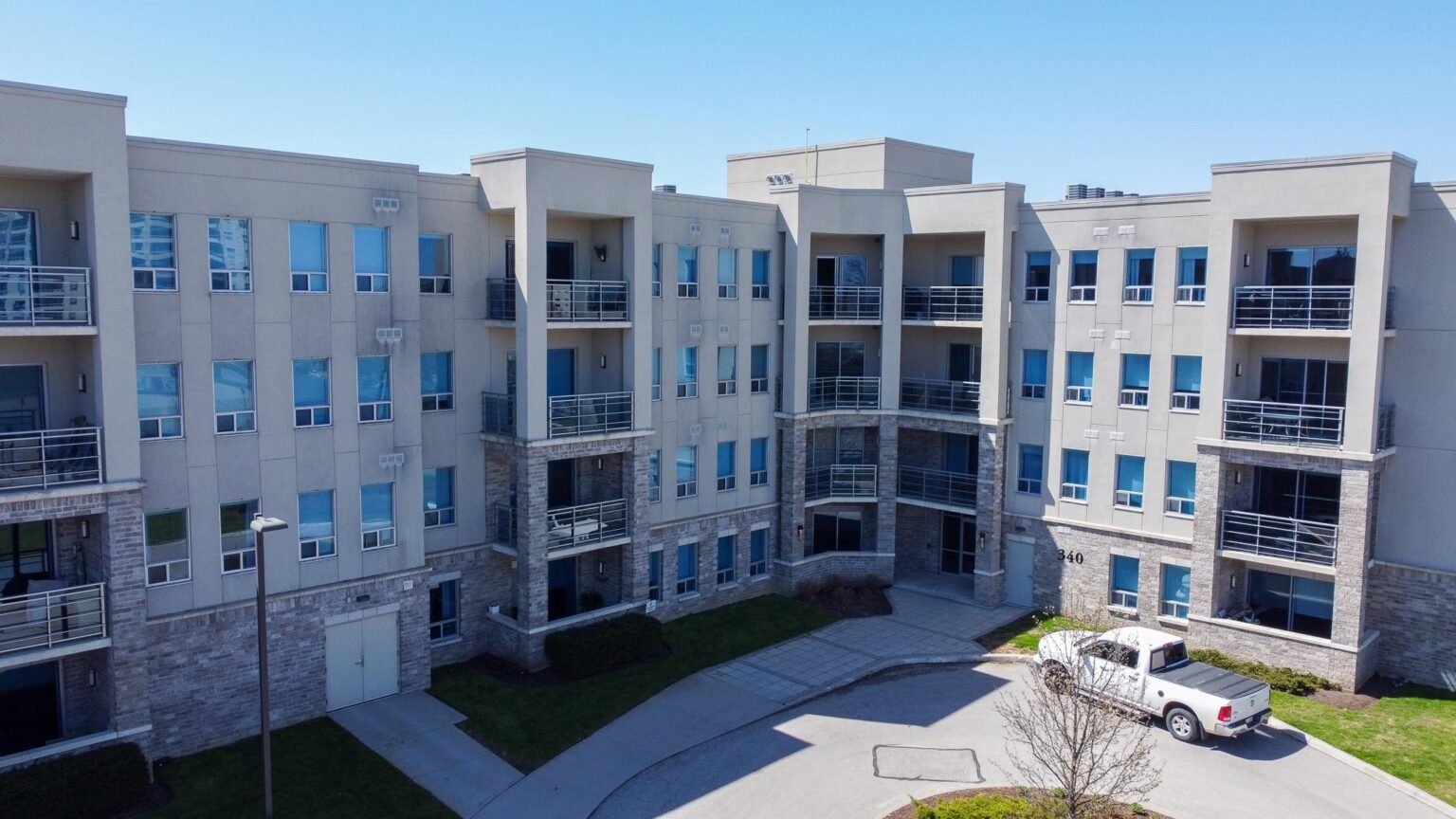 340 Sugarcreek Trail Unit 401, London Ontario Laceby Real Estate