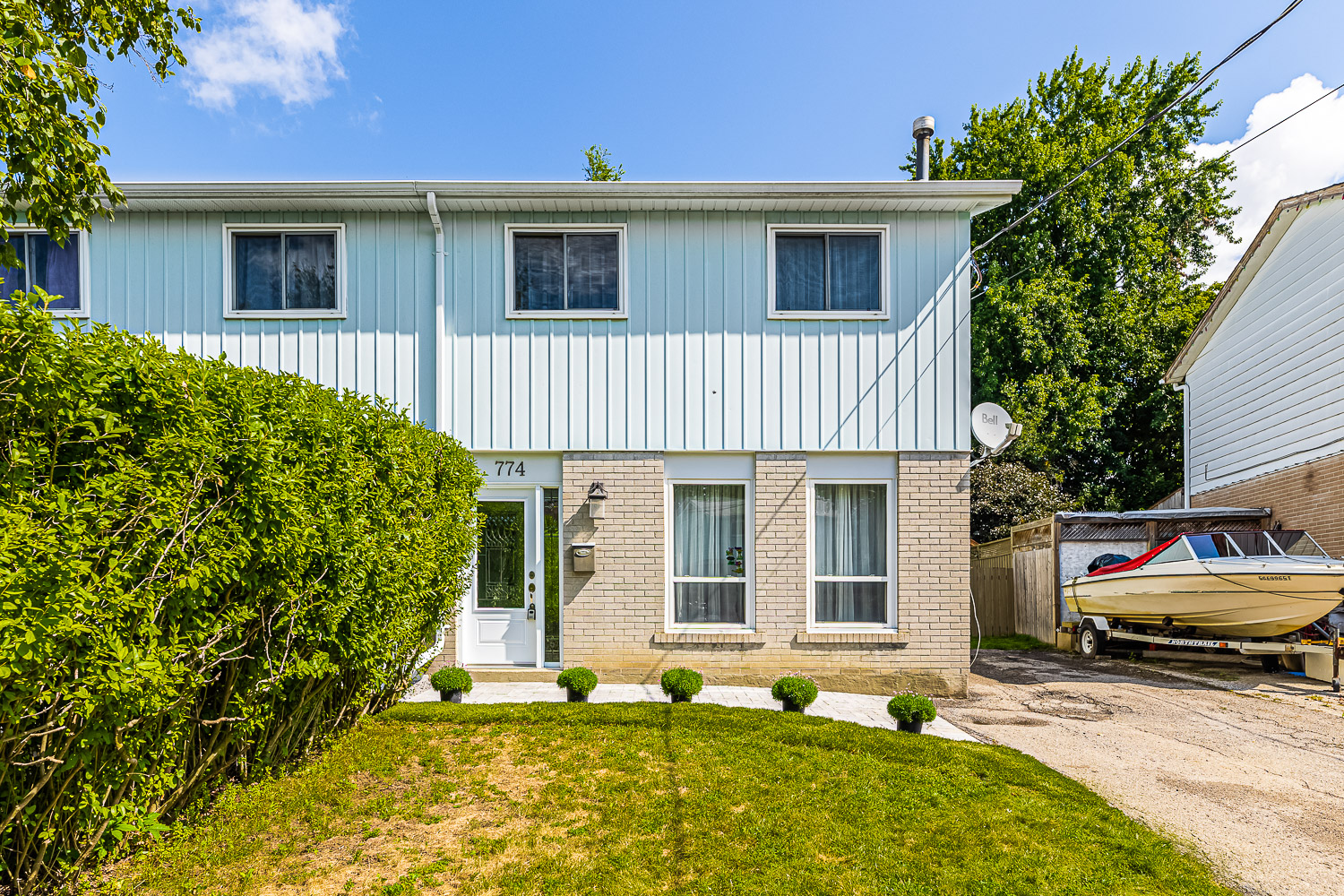774 Sunnypoint Dr-Web-2